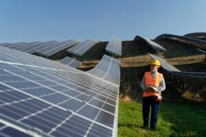 Revealing the Bright Future of Solar Energy: How Renewable Power is Revolutionizing the Energy Industry.